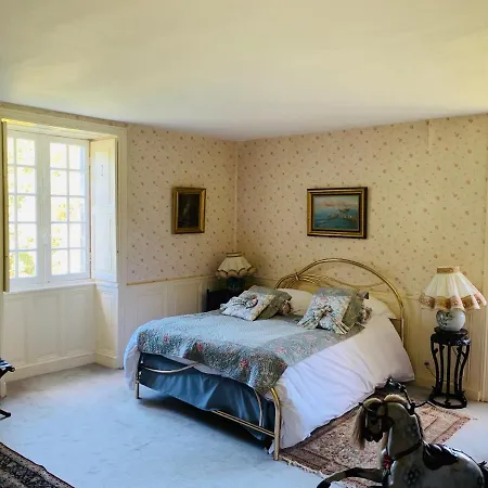 Gæstehus Manoir De Tregaray Sixt-sur-Aff
